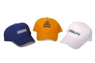 Бейсболка с логотипом