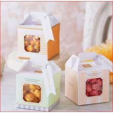 Картонні коробки з віконцем - новий тренд в упаковці 